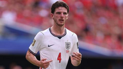 Declan Rice in action for England