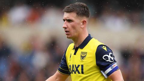 Cameron Brannagan in action for Oxford United 
