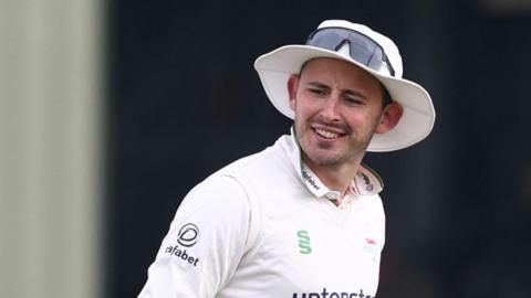 Harry Swindells in the field for Leicestershire