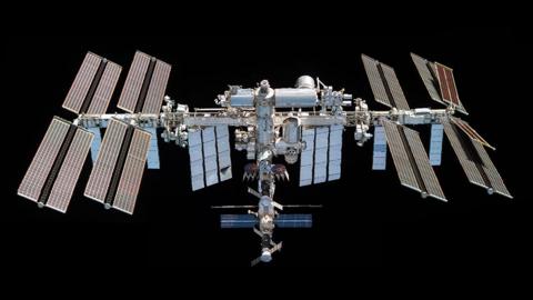 Elon Musk's SpaceX contracted to destroy retired space station - BBC News