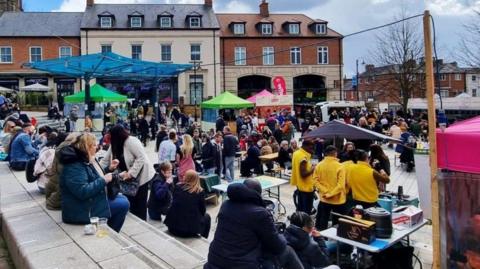 Crowd in Kettering town centre at KettFest