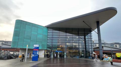 Main entrance to Royal Derby Hospital