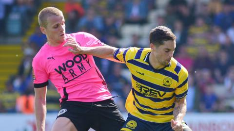 Torquay v Boreham Wood