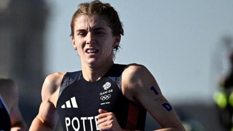 Beth Potter in action at the 2024 Olympics in Paris
