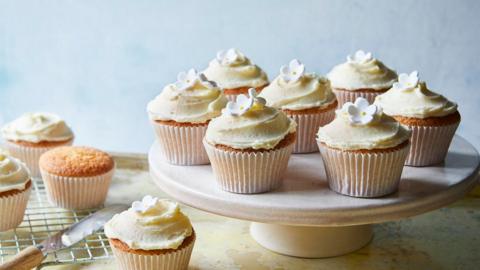 lemon cupcakes