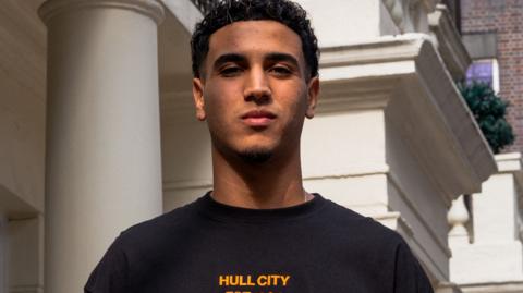 Hull City signing Reda Laalaoui