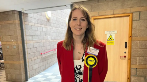 Emma Roddick a rinn a' chùis don SNP ann an roinn Inbhir Nis is Inbhir Narann