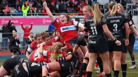 Gloucester-Hartpury celebrate