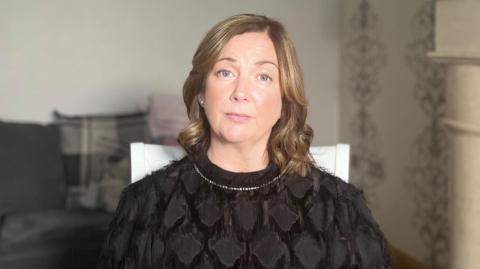 A brown-haired woman 