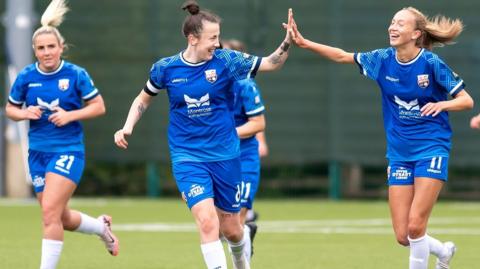 Montrose players celebrate