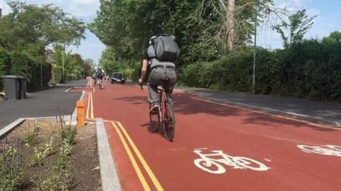 Man using cycle street