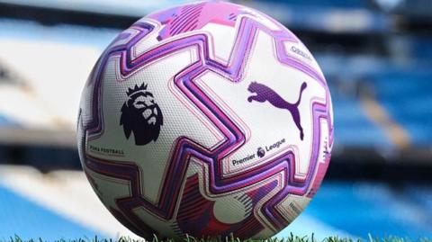 Premier League ball