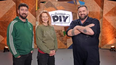 Iain 'Spanish' MacAoidh, Màiri NicGillìosa agus Derek 'Pluto' Moireach