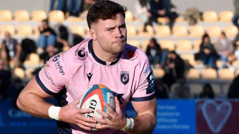 Mason Grady carries the ball for Cardiff against Zebre
