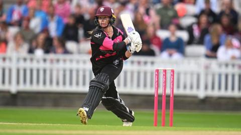  Amanda Jade Wellington of Somerset 