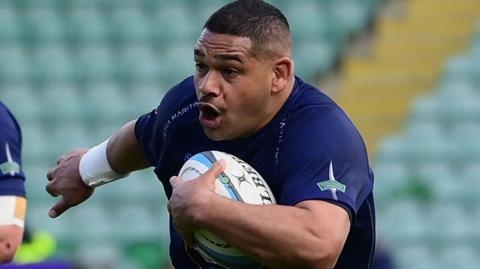 Sam Matavesi 