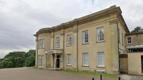 Dine the venue in Roundhay Park which has survived post-covid "trading difficulties"