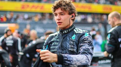 Mercedes' Kimi Antonelli on the grid before the Japanese Grand Prix