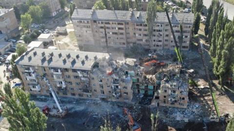 Война в Украине: при ударе по Киеву разрушен жилой дом, погибли 23 человека; Мерц заявил, что встреча Путина и Зеленского вряд ли состоится