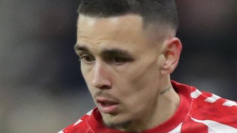 Sunderland midfielder Enzo Le Fee