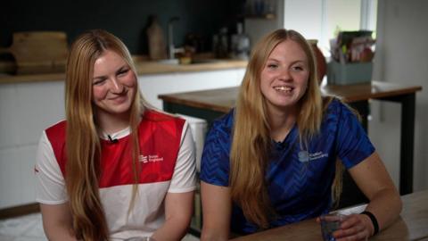 Holmfirth sisters