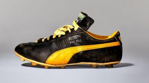 1972 Puma King Pele football boots