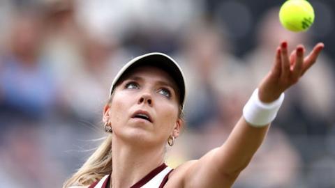 Katie Boulter serving