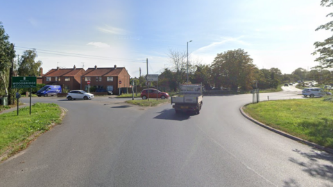 Woodbridge sign on A12