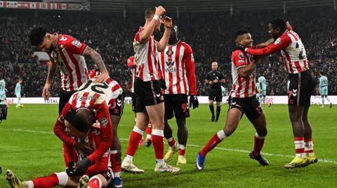 Sunderland players celebrate