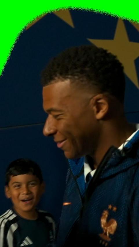 Kylian Mbappe in tunnel 