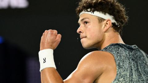 Ben Shelton celebrates