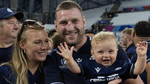 Finn Russell with his family