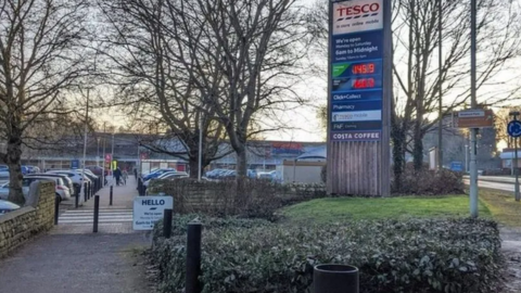 Entrance to Tesco