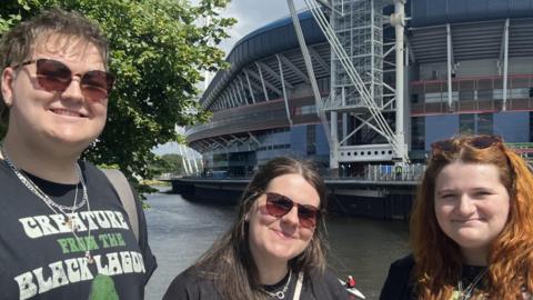 Taylor Swift fans outside the Principality Stadium