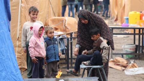 A view of the tent city set up by Immigration and Human Rights and Freedoms (IHH) Humanitarian Relief Foundation for the displaced Palestinians, returning to northern Gaza, in Al-Kuteiba Square, located west of Gaza City, Gaza on February 05, 2025.