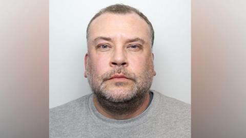 Mugshot of Stuart Hartley