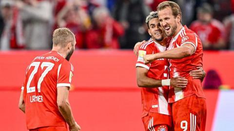 Harry Kane celebrates