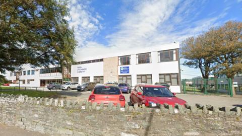 Ysgol Uwchradd Caergybi