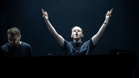 Disclosure performing at Reading 2021