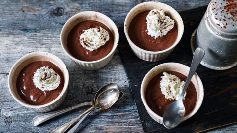 Coffee and chocolate custard pots.