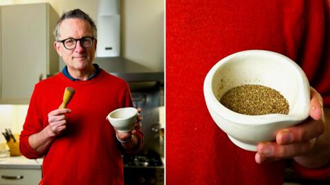 Michael Mosley with flax seeds