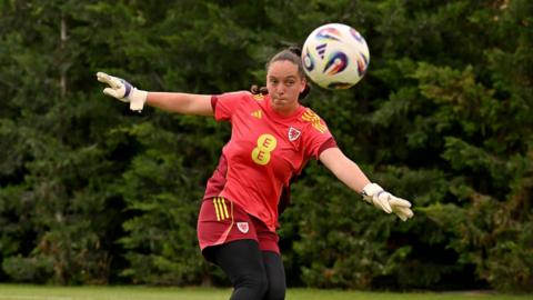 Soffia Kelly in Wales training