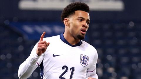 England U21s winger Ethan Nwaneri