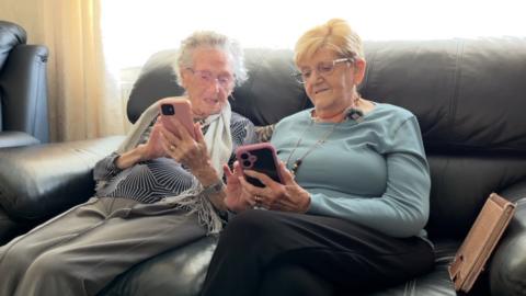 103-year old Margaret still living at home thanks to district nurses