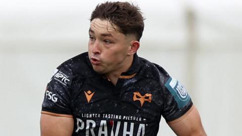 Dan Edwards in action