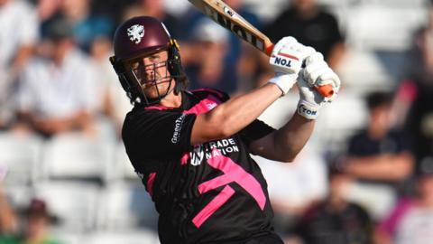 Tom Kohler-Cadmore batting for Somerset