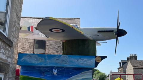 Replica Spitfire