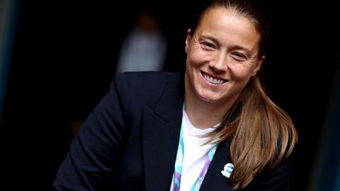 Fran Kirby arrives in Brighton suit