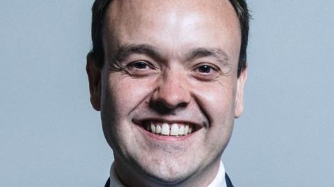 Official portrait of Stephen McPartland MP