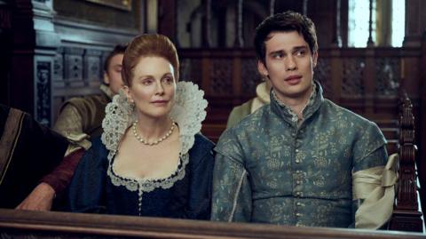 Julianne Moore and Nicholas Galitzine in TV series Mary & George